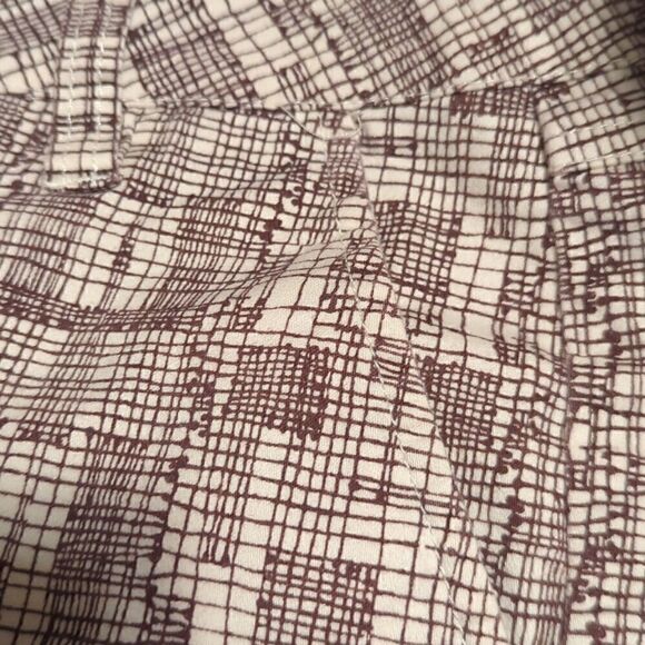 Volcom Juniors Size 9 Abstract Short Shorts - Picture 7 of 11